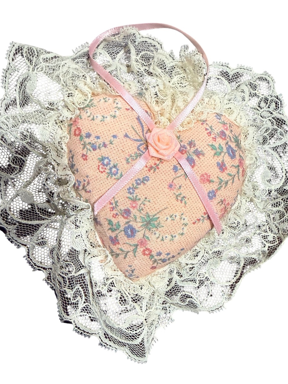 NWT/Dead Stock Vintage 1990’s Victoria’s Secret Heart Potpourri sachet